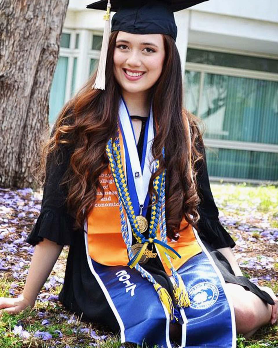 Graduation Braided Ribbon Lei with 2024 Year Charm - Graduation Gown 