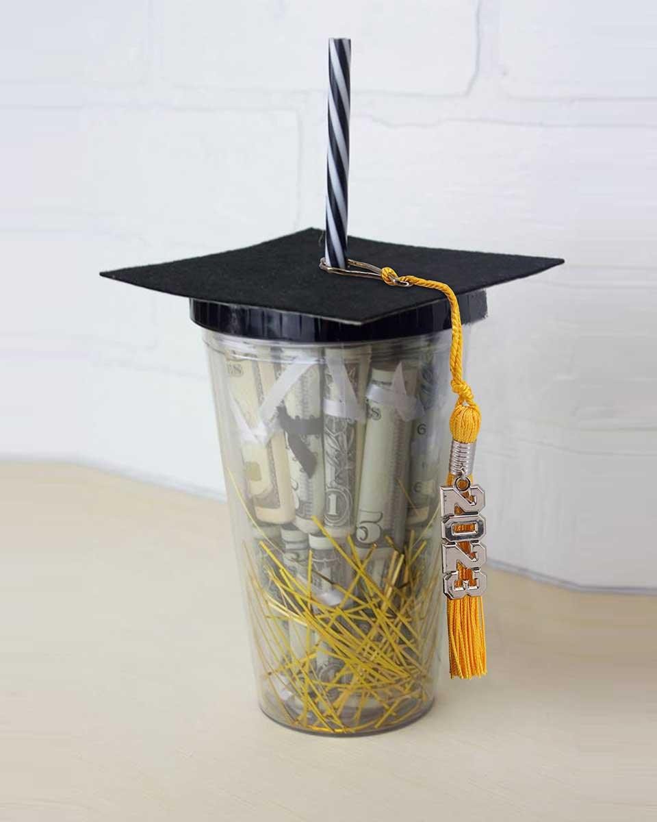 Tassel Keychain with Year Charm - Graduation Gown 