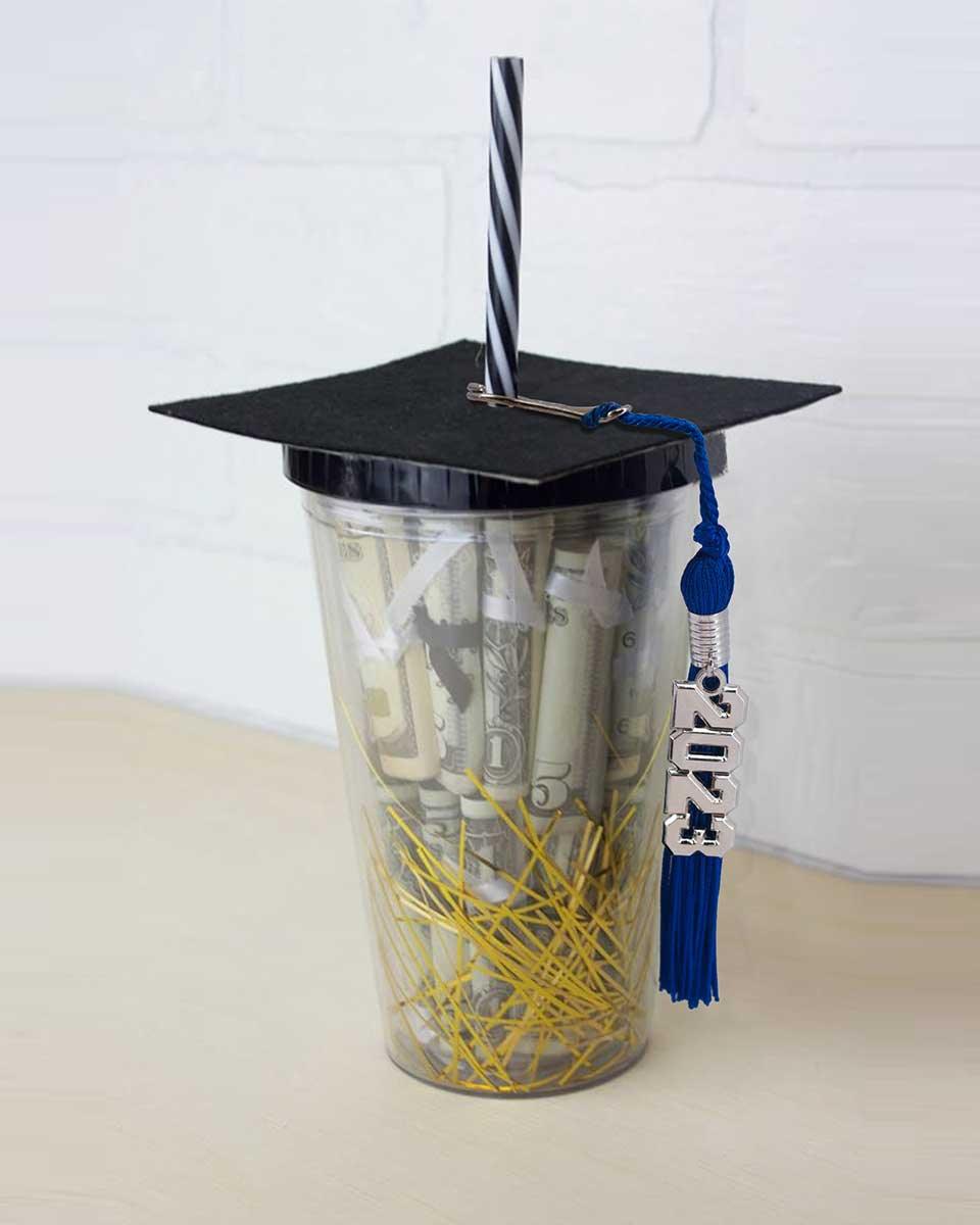 Tassel Keychain with Year Charm - Graduation Gown 